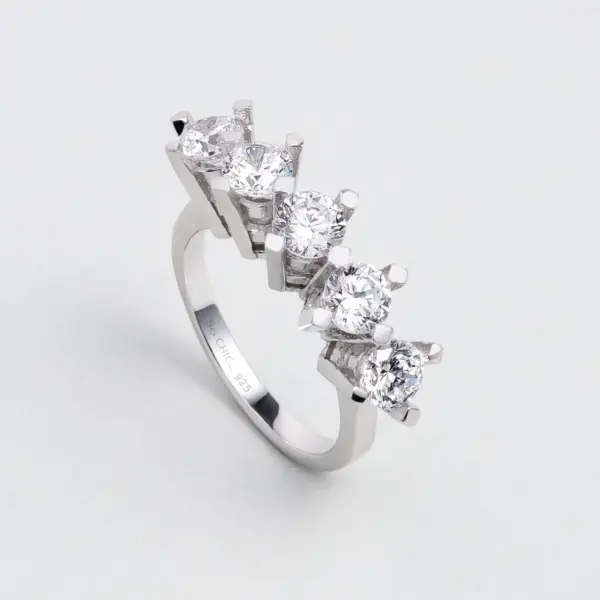 İlk Aşk 18 Ayar Beyaz Altın Kaplama Gümüş Beştaş Yüzük